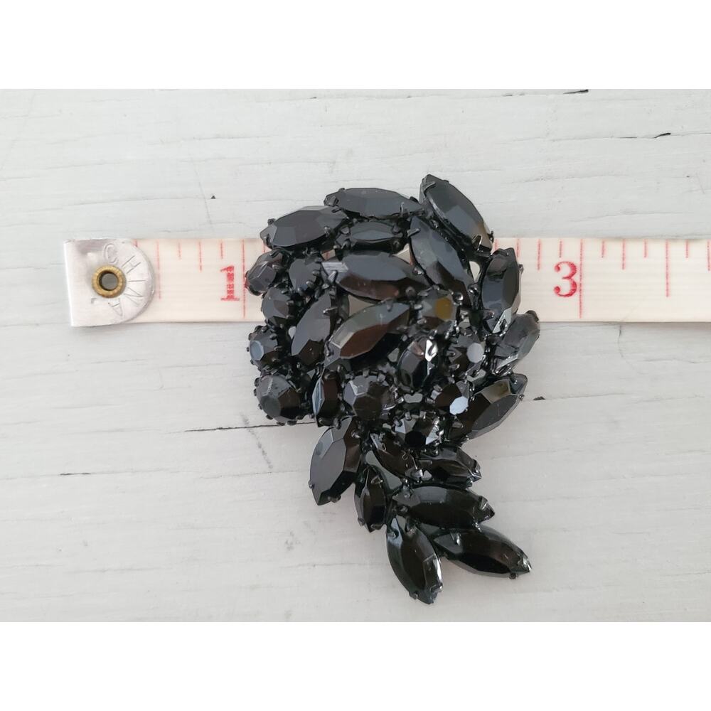 Vintage Black Rhinestone Dome Brooch Pin - Picture 5 of 5